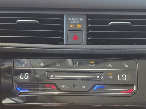 New 2026 Volkswagen Jetta SE image 14