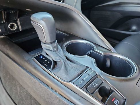 Used 2024 Toyota Camry XSE FWD image 21