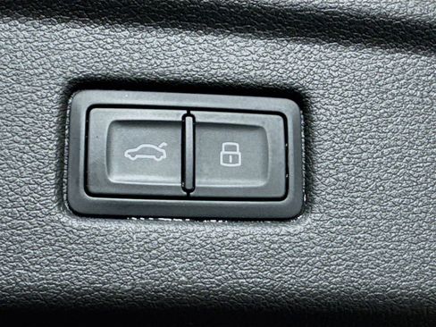 Used 2022 Audi A5 2.0T Premium Plus image 31