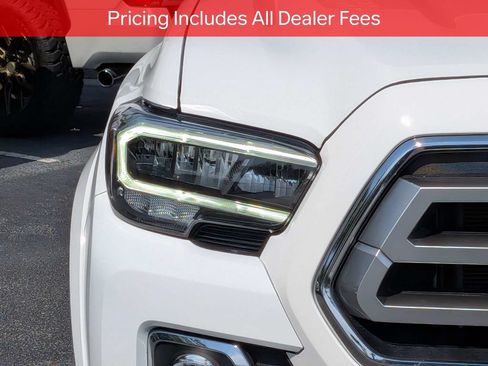 Used 2022 Toyota Tacoma Limited RWD image 11