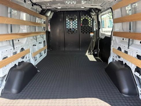 Used 2025 Ford Transit 250 Low Roof w/ Exterior Upgrade Package RWD image 9