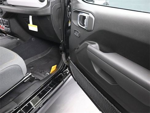 New 2026 Jeep Gladiator Willys image 23