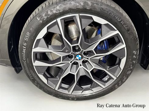 Used 2024 BMW X7 xDrive40i w/ M Sport Package AWD/4WD image 33