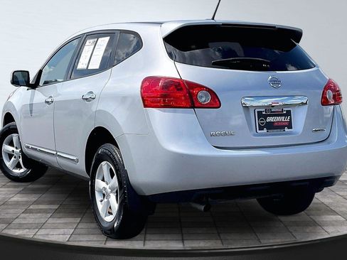 Used 2013 Nissan Rogue S w/ Special Edition Pkg FWD image 3