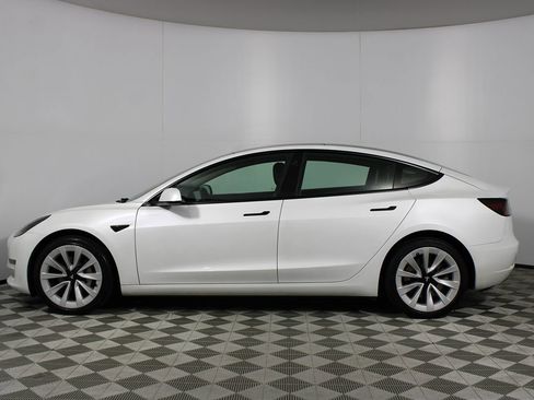 Used 2023 Tesla Model 3 Standard Range image 27