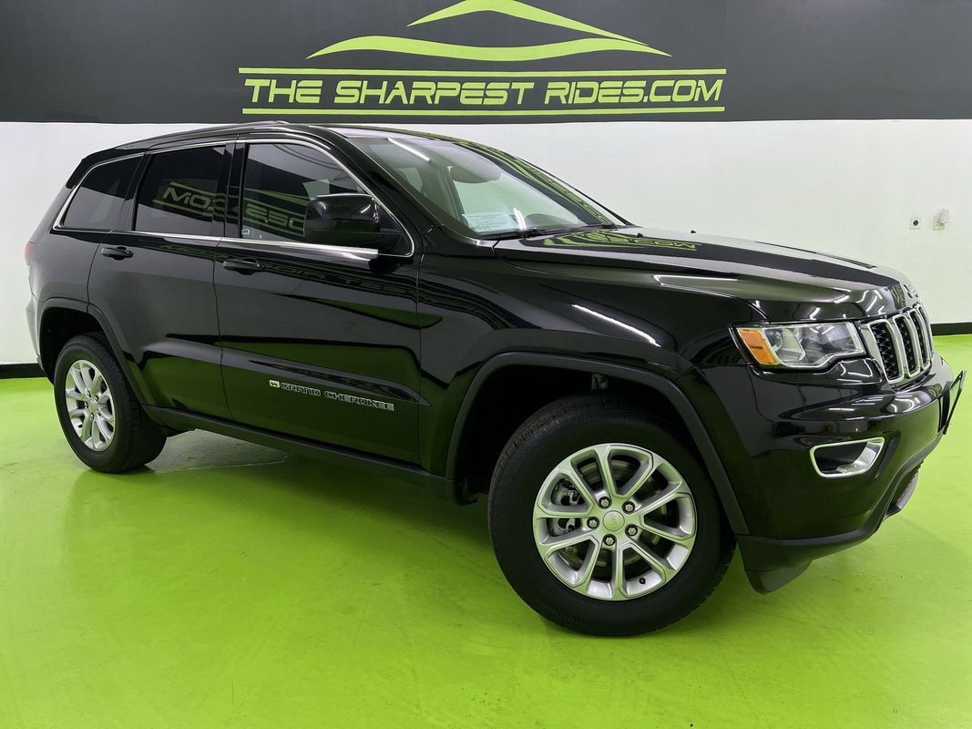 Used 2022 Jeep Grand Cherokee Laredo E AWD/4WD image 1