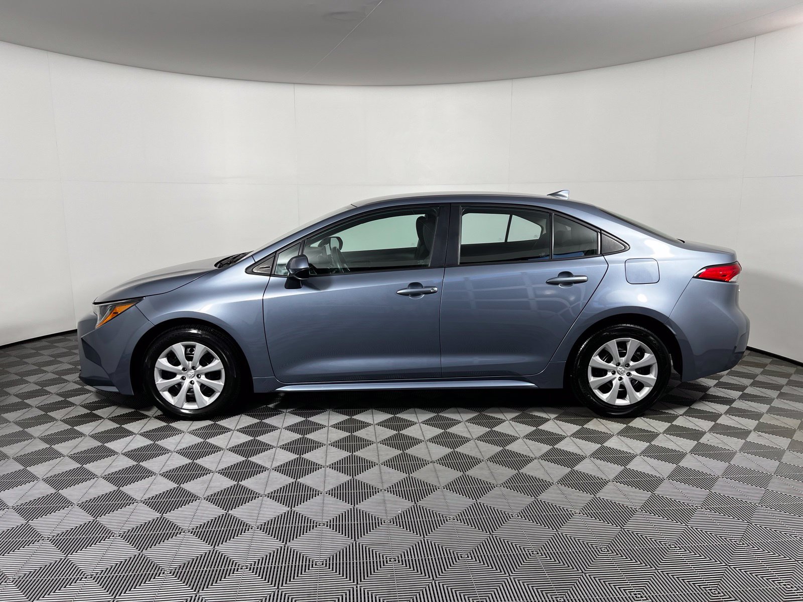 Certified 2024 Toyota Corolla LE FWD image 8