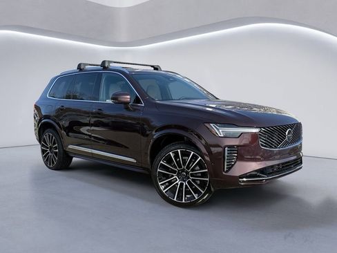 New 2026 Volvo XC90 B6 Plus w/ Protection Package Premier image 2