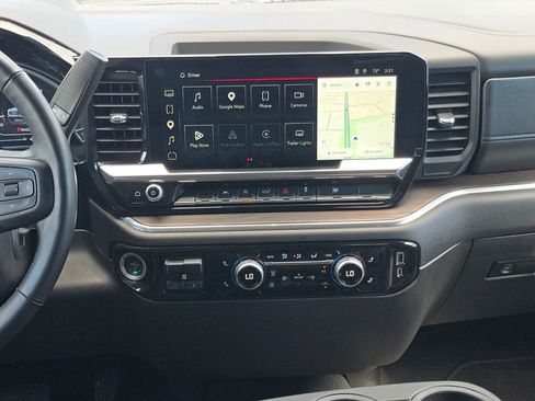 Certified 2025 GMC Sierra 1500 SLT AWD/4WD image 17