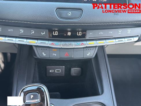 Used 2021 Cadillac XT4 Premium Luxury w/ Cold Weather Package FWD image 11