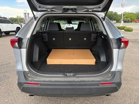 Used 2025 Toyota RAV4 XLE FWD image 7