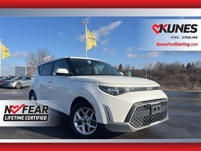 Used 2025 Kia Soul LX w/ LX Technology Package