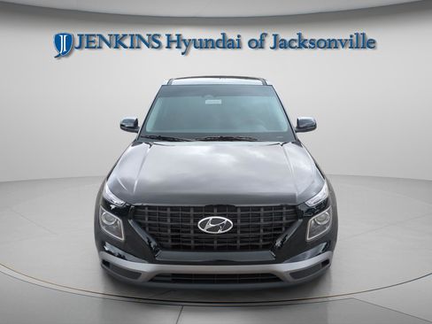 New 2026 Hyundai Venue SE image 9