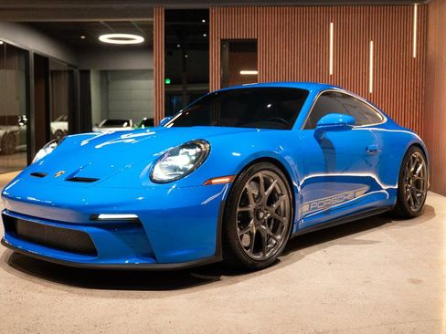 Used 2022 Porsche 911 GT3 RWD image 4