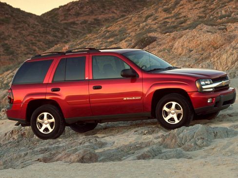 Used 2005 Chevrolet TrailBlazer LS image 1