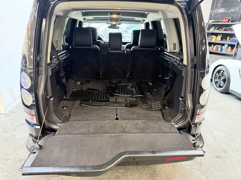 Used 2016 Land Rover LR4 HSE Silver Edition image 23