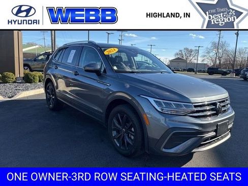 Used 2024 Volkswagen Tiguan SE FWD image 1