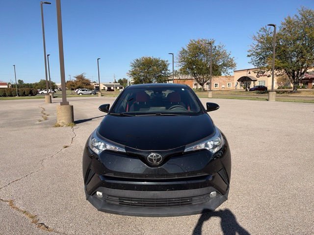 Used 2018 Toyota C-HR XLE FWD image 7