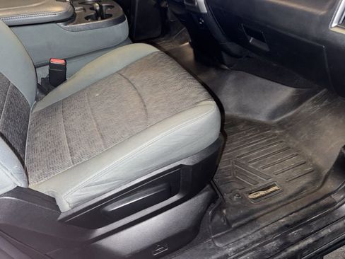 Used 2016 RAM 1500 Big Horn image 10