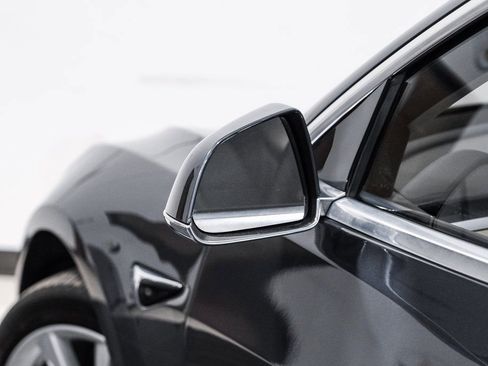 Used 2020 Tesla Model 3 Long Range image 40