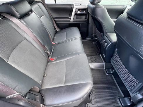 Used 2023 Toyota 4Runner Limited AWD/4WD image 27