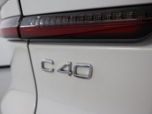 Used 2023 Volvo C40 P8 Recharge Plus AWD/4WD image 10
