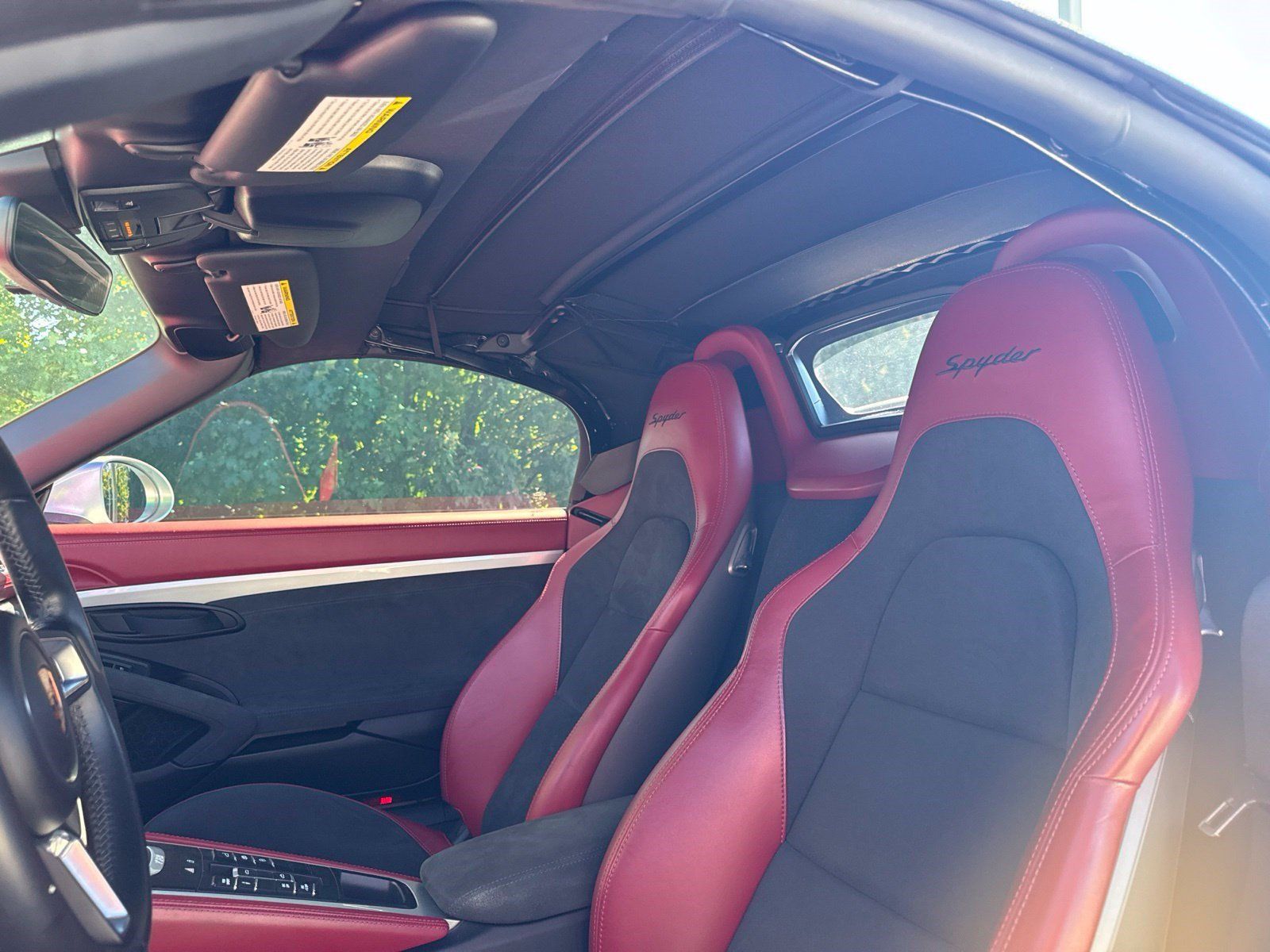 Certified 2022 Porsche 718 Boxster Spyder RWD image 5