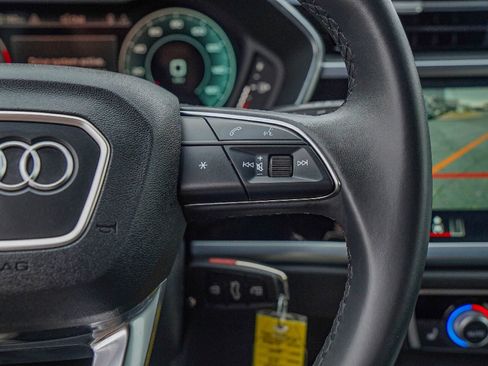 Certified 2022 Audi Q3 2.0T Premium Plus w/ Premium Plus Package image 12