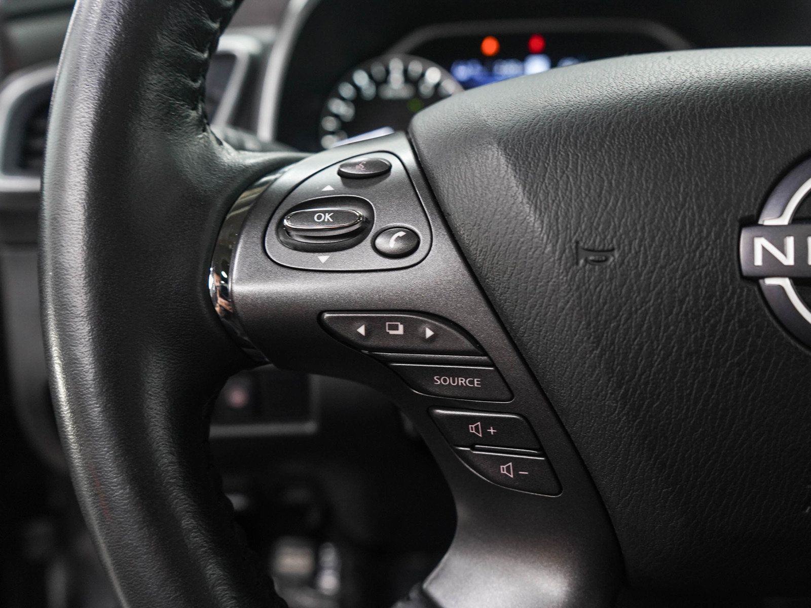 Used 2024 Nissan Murano Platinum AWD/4WD image 28