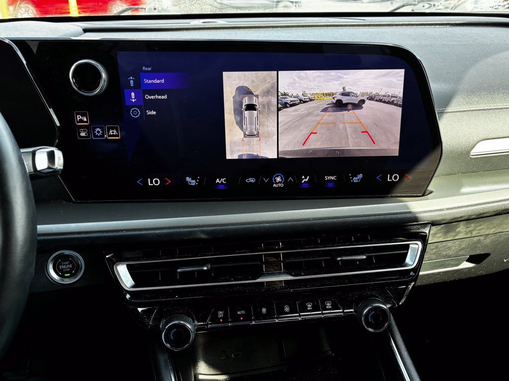 Used 2024 Chevrolet Traverse LS w/ Midnight/Sport Edition FWD image 20