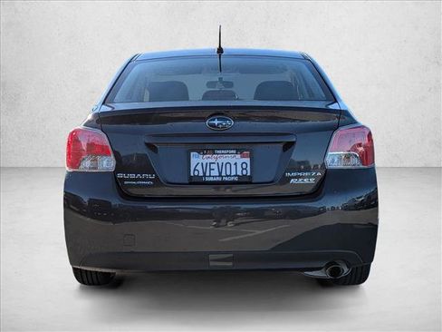 Used 2012 Subaru Impreza 2.0i Premium image 6