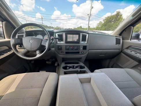 Used 2007 Dodge Ram 2500 Truck SLT image 7