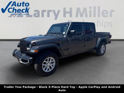Used 2023 Jeep Gladiator Sport