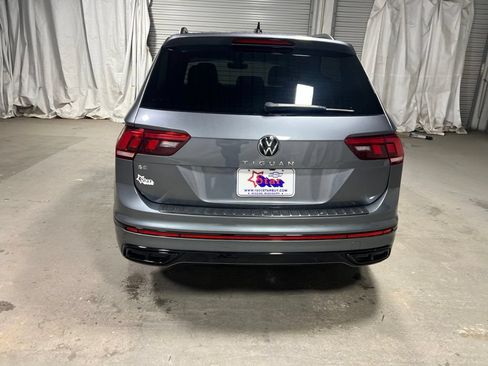 Used 2024 Volkswagen Tiguan SE R-Line FWD image 6