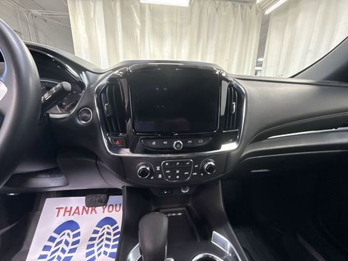 Certified 2023 Chevrolet Traverse LT image 15