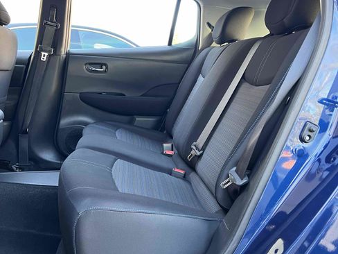 Used 2018 Nissan Leaf SV w/ Protection Package image 45