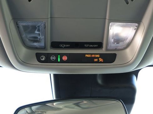 Used 2024 Chevrolet Malibu LT image 19