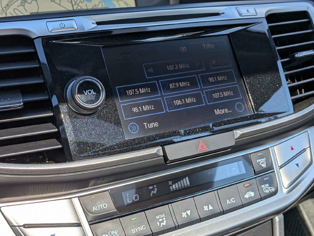 Used 2015 Honda Accord EX-L image 22
