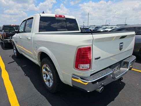Used 2017 RAM 1500 Laramie w/ Convenience Group RWD image 8