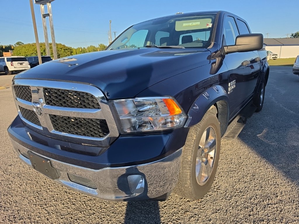 Used 2019 RAM 1500 Tradesman w/ Tradesman SXT Package AWD/4WD image 2