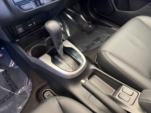 Used 2017 Honda Fit EX-L image 20