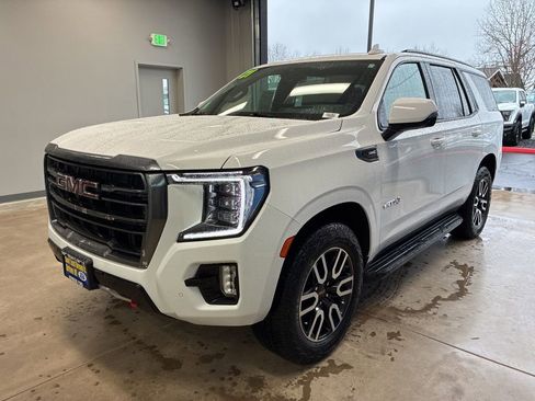 Used 2021 GMC Yukon AT4 w/ Rear Media and Nav Package image 4