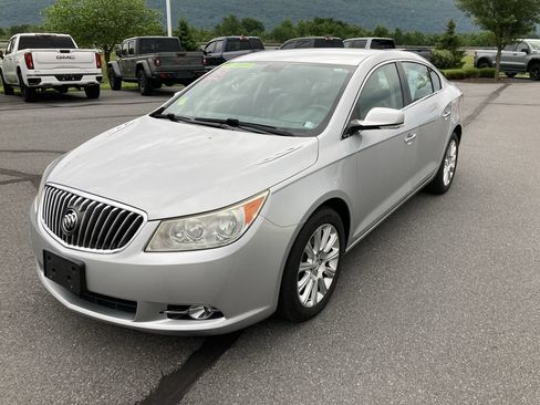 Used 2013 Buick LaCrosse Leather FWD image 3