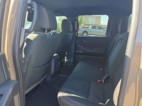 Used 2022 Nissan Frontier Pro-X w/ Technology Package RWD image 6
