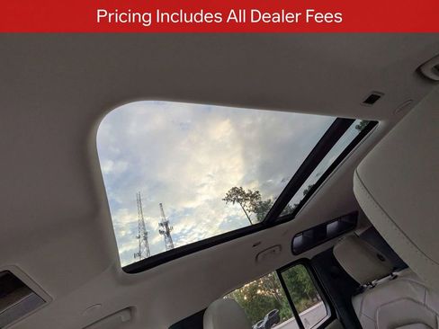 Used 2024 Land Rover Defender 110 S AWD/4WD image 21