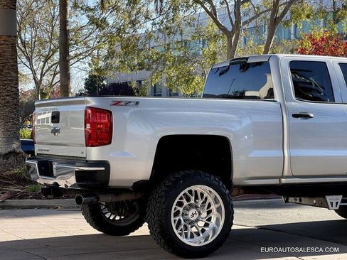 Used 2015 Chevrolet Silverado 2500 LT w/ Z71 Package, Off-Road image 12