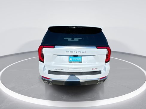 New 2026 GMC Yukon Denali w/ Advanced Technology Package AWD/4WD image 7