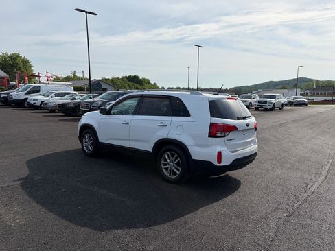 Used 2015 Kia Sorento LX FWD image 5