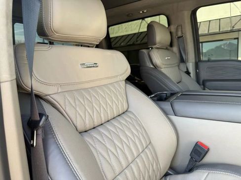 Used 2026 Ford F350 Platinum w/ Platinum Plus Package image 23