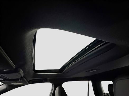 New 2026 Subaru Outback Premium image 21